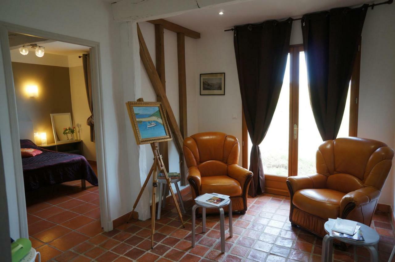 Arie - Chez Joelle Et Michel Hotel Dému Екстериор снимка
