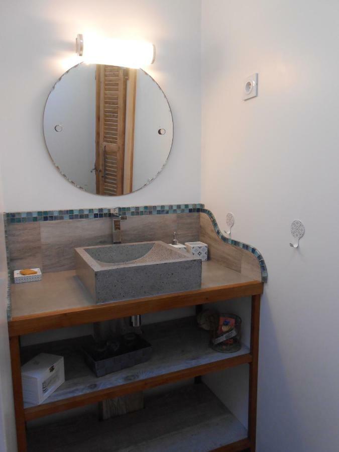 Arie - Chez Joelle Et Michel Hotel Dému Екстериор снимка