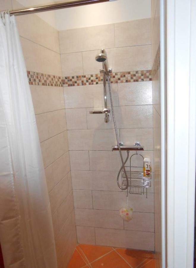 Arie - Chez Joelle Et Michel Hotel Dému Екстериор снимка